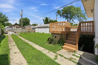 1426 S 18th Avenue, Maywood, IL 60153 - Photo 38