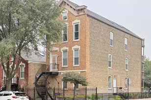 1401 N Bosworth Ave, Chicago, IL 60642 - Photo 1