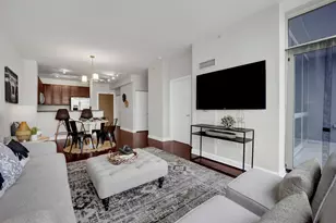 1901 S Calumet Ave, Chicago, IL 60616 - Photo 12