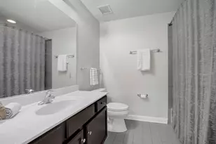 1901 S Calumet Ave, Chicago, IL 60616 - Photo 16