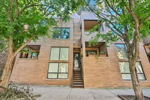 4648 N Winthrop Ave, Chicago, IL 60640 - Photo 2