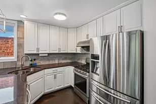 4648 N Winthrop Ave, Chicago, IL 60640 - Photo 10