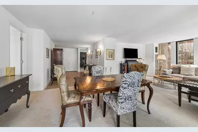 200 E Delaware Place #4F, Chicago, IL 60611 - Photo 6