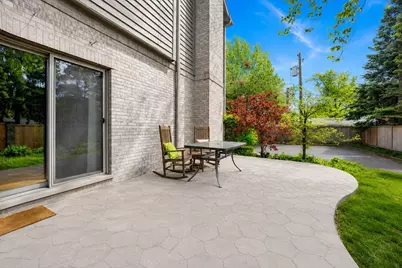 1829 Wilmette Avenue #C, Wilmette, IL 60091 - Photo 2