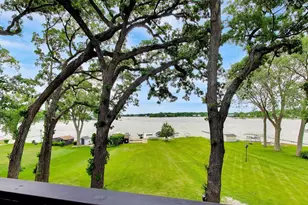 605 Lake Shore Blvd, Wauconda, IL 60084 - Photo 40