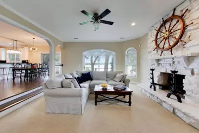 605 Lake Shore Boulevard, Wauconda, IL 60084 - Photo 20