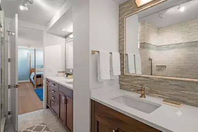 1560 N Sandburg Terrace #3602-04, Chicago, IL 60610 - Photo 28