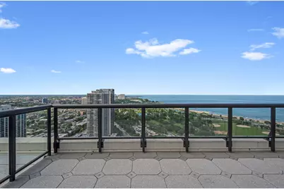 1560 N Sandburg Terrace #3602-04, Chicago, IL 60610 - Photo 30