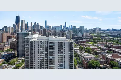 1560 N Sandburg Terrace #3602-04, Chicago, IL 60610 - Photo 16