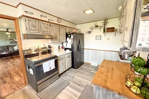 1143 Oak St, Eldena, IL 61324 - Photo 16