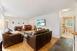 1130 E Lake Ave, Glenview, IL 60025 - Photo 2