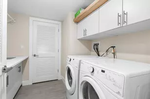 1522 W Cortez St, Chicago, IL 60642 - Photo 26
