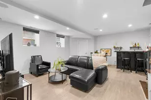 1522 W Cortez St, Chicago, IL 60642 - Photo 24
