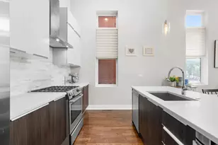 1522 W Cortez St, Chicago, IL 60642 - Photo 6