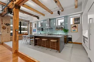 152 W Huron St, Chicago, IL 60654 - Photo 6