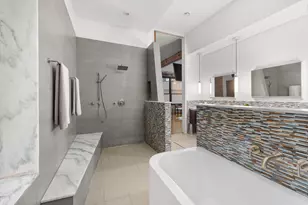 152 W Huron St, Chicago, IL 60654 - Photo 22