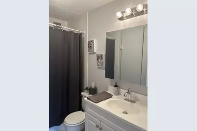 2005 S Finley Road #204, Lombard, IL 60148 - Photo 16