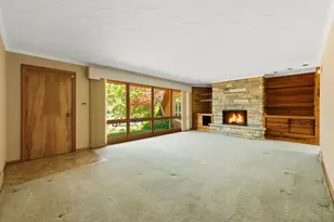 8623 W Algoma Rd, Palos Park, IL 60464 - Photo 14
