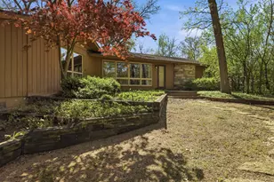 8623 W Algoma Rd, Palos Park, IL 60464 - Photo 2