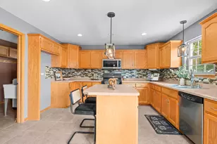 15726 Menominee Ct, Manhattan, IL 60442 - Photo 6