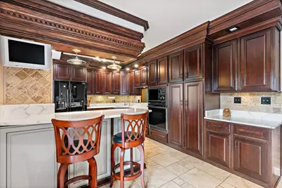570 Sandpebble Drive, Schaumburg, IL 60193 - Photo 8