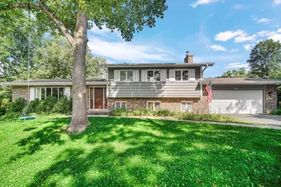 34 Londonderry Lane, Lincolnshire, IL 60069 - Photo 1
