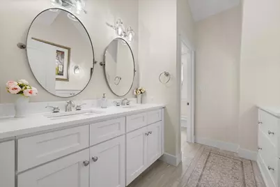 404 Laurel Avenue, Libertyville, IL 60048 - Photo 24