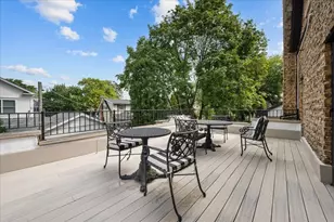 404 Laurel Ave, Libertyville, IL 60048 - Photo 30