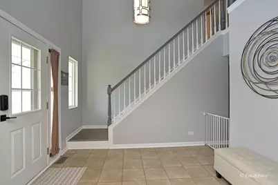 300 Briarwood Lane, Algonquin, IL 60102 - Photo 8