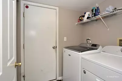 300 Briarwood Lane, Algonquin, IL 60102 - Photo 18