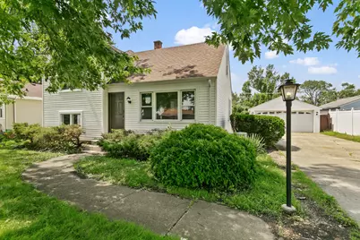 7742 S Oketo Avenue, Bridgeview, IL 60455 - Photo 2