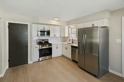 7742 S Oketo Avenue, Bridgeview, IL 60455 - Photo 4