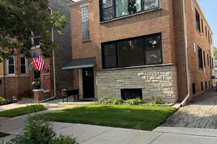 5430 W Berteau Ave, Chicago, IL 60641 - Photo 1