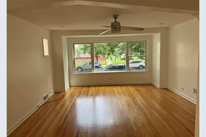 5430 W Berteau Avenue #1, Chicago, IL 60641 - Photo 12