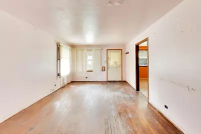 1513 N 32nd Avenue, Melrose Park, IL 60160 - Photo 8