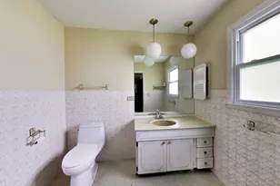 1910 E Robinhood Ln, Arlington Heights, IL 60004 - Photo 22