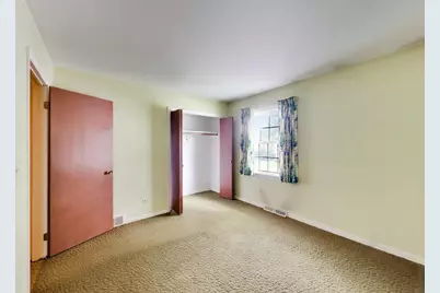 1910 E Robinhood Lane, Arlington Heights, IL 60004 - Photo 26