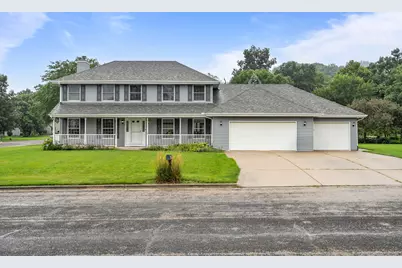 601 Fair Park Drive, Oregon, IL 61061 - Photo 1