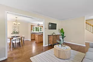 1341 S Parkview Terrace, Algonquin, IL 60102 - Photo 6