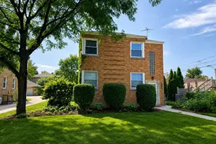 1534 Clinton Pl, River Forest, IL 60305 - Photo 1