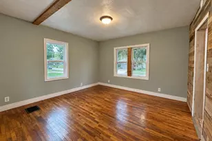 912 W Harvard St, Champaign, IL 61821 - Photo 20