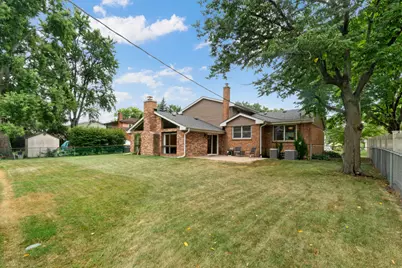 1621 Longmeadow Drive, Glenview, IL 60026 - Photo 30