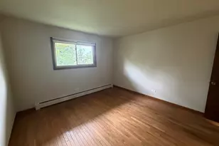 826 N Milwaukee Ave, Libertyville, IL 60048 - Photo 12