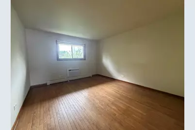 826 N Milwaukee Avenue #D2, Libertyville, IL 60048 - Photo 14