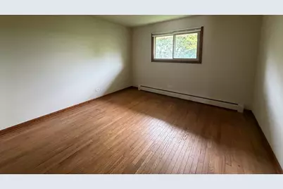 826 N Milwaukee Avenue #D2, Libertyville, IL 60048 - Photo 10