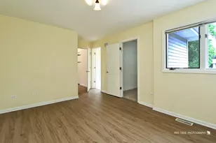 94 Charlotte Ct, Cary, IL 60013 - Photo 16