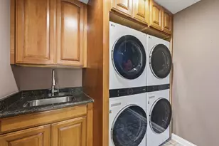 24145 W Milton Rd, Hawthorn Woods, IL 60047 - Photo 20