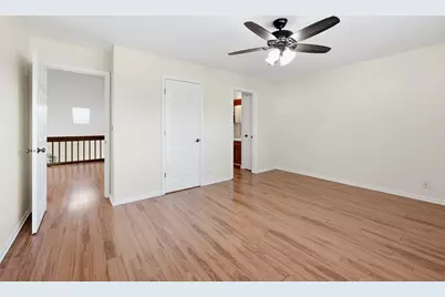 383 Kerry Court, Carol Stream, IL 60188 - Photo 16