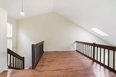 383 Kerry Court, Carol Stream, IL 60188 - Photo 10