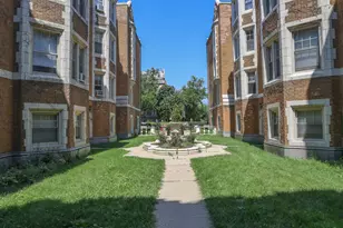 1039 W North Shore Ave, Chicago, IL 60626 - Photo 12